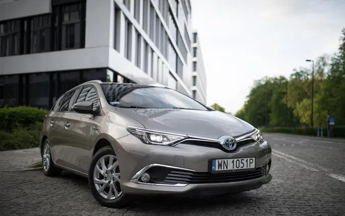 zachodniopomorskie Toyota Auris cena 59900 przebieg: 169318, rok produkcji 2015 z Warszawa